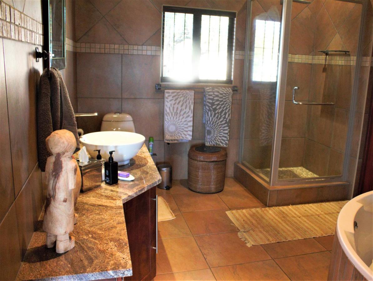 Karee & Wild Olive Guest Lodge Hekpoort المظهر الخارجي الصورة